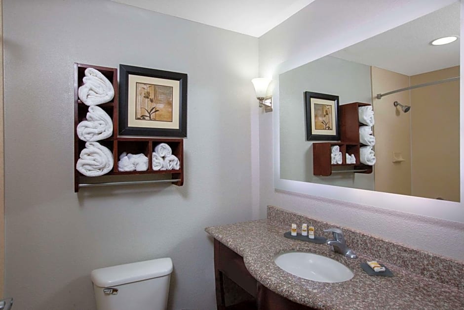 La Quinta Inn & Suites by Wyndham Tupelo