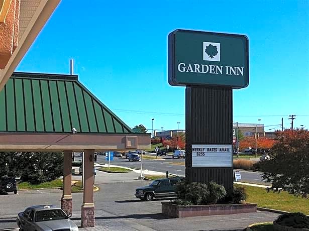 NORTHEAST GARDEN INN.