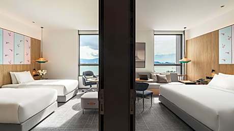 Standard King Room with City View