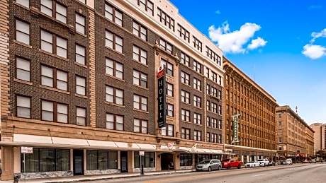 Best Western Premier Historic Travelers Hotel Alamo/Riverwalk