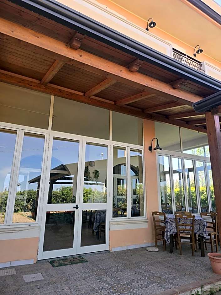 Hotel Ristorante La Decanata