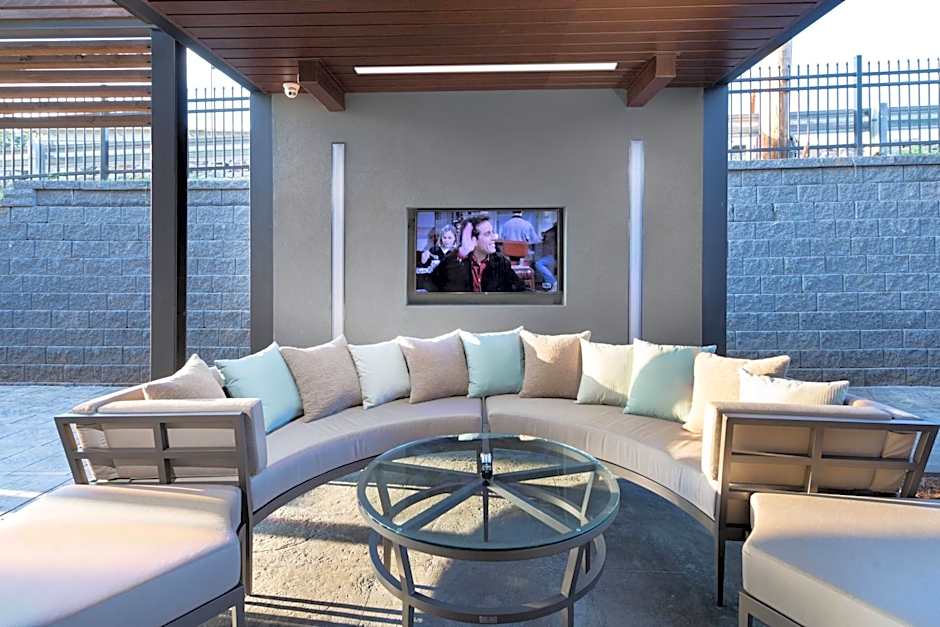 Courtyard by Marriott Russellville