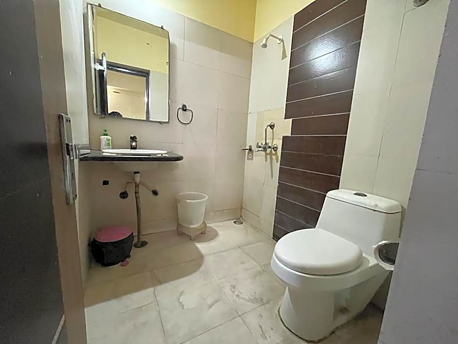 FabExpress Sunshine Residency II