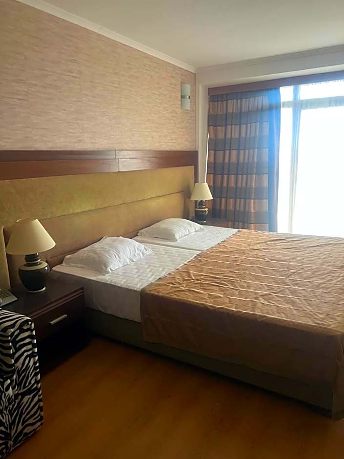 Park Hotel Perla