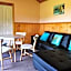 Twelve Apostles Motel & Country Retreat
