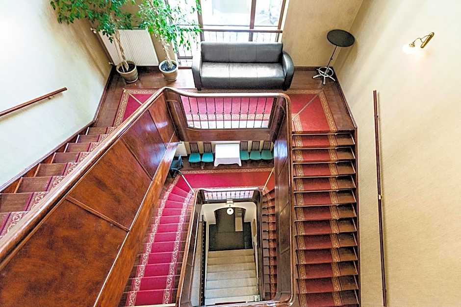 Hotel Atrium