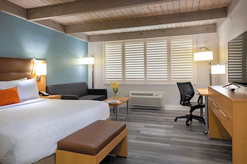 Prodigy Hotel, a Days Inn by Wyndham