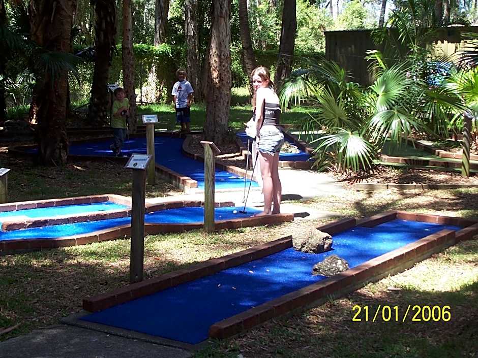 Smugglers Cove Holiday Village