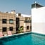 Ramirez Flats Valencia