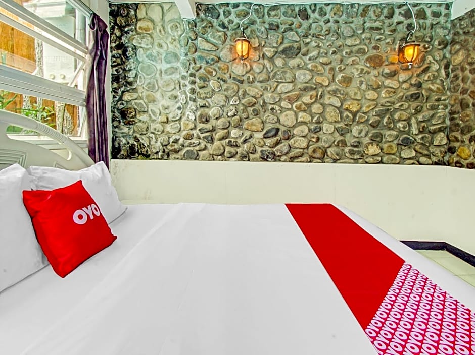 OYO 90077 Live Homestay