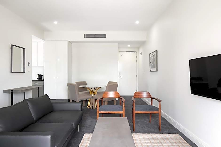 Knightsbridge Canberra