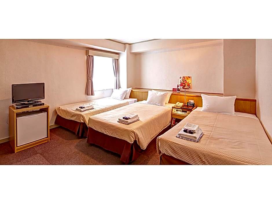 Okinawa Sunplaza Hotel