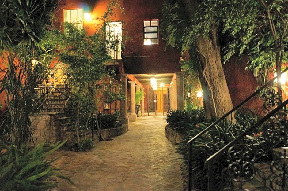 Casa Luna Hotel Boutique