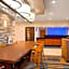 Dubuque Inn and Suites