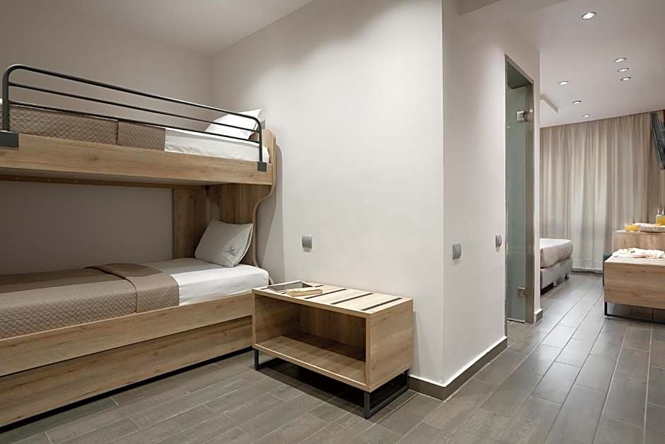 PIRAEUS DREAM CITY HOTEL