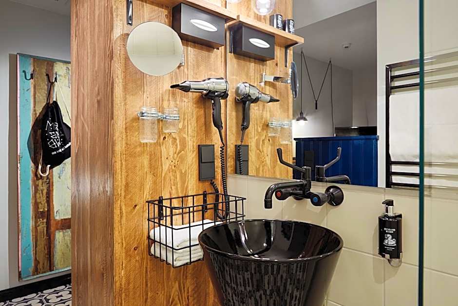 me and all hotel Mainz, by Hyatt