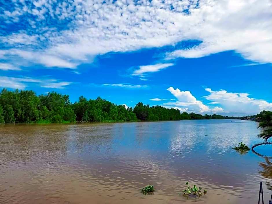 Tamarindee Bed & Breakfast