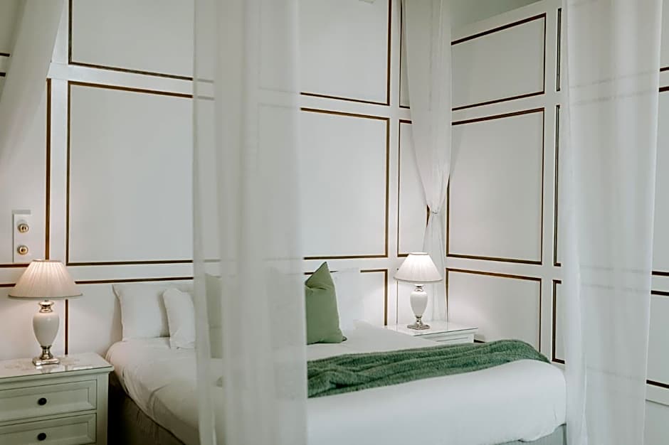 Abbey Boutique Hotel