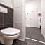 Central City Style Rooms by Home2