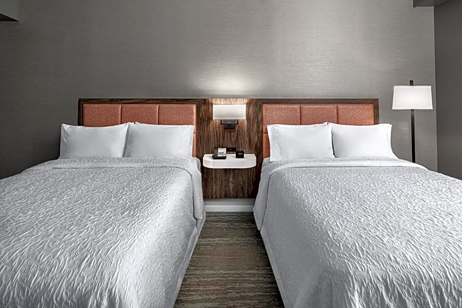 Hampton Inn Boston Woburn