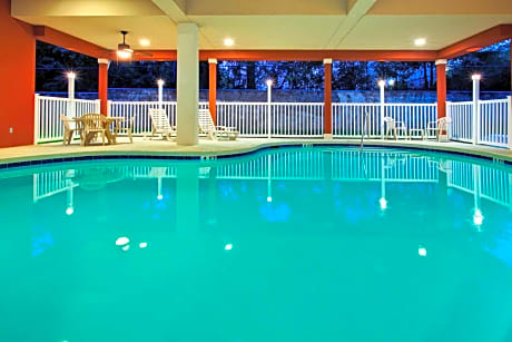 Country Inn & Suites by Radisson, Tallahassee Northwest I-10, FL