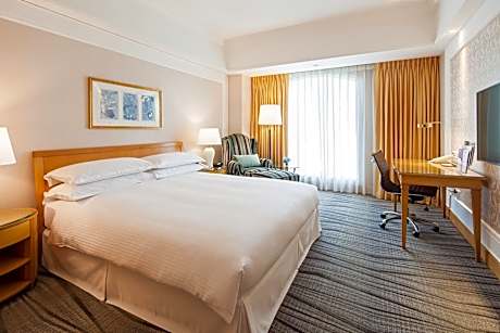 Suite with City View