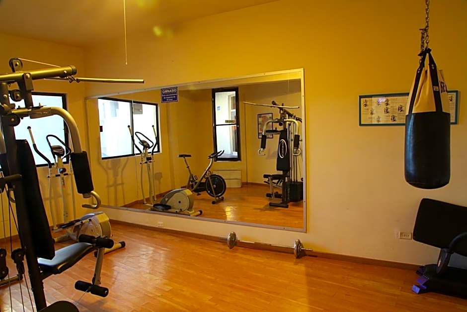 American Inn Hotel & Suites Parral