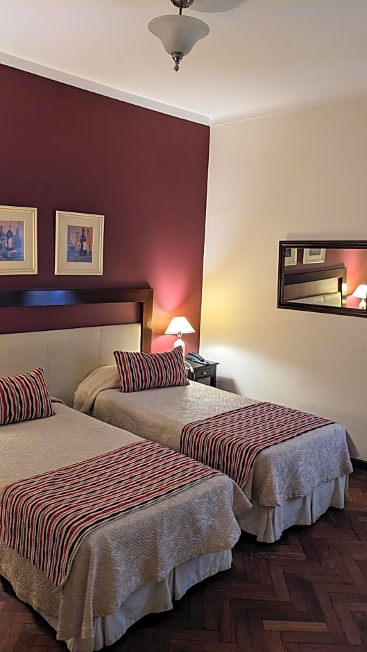 Delvino Boutique Hotel