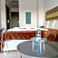 Captain Pier Hotel
