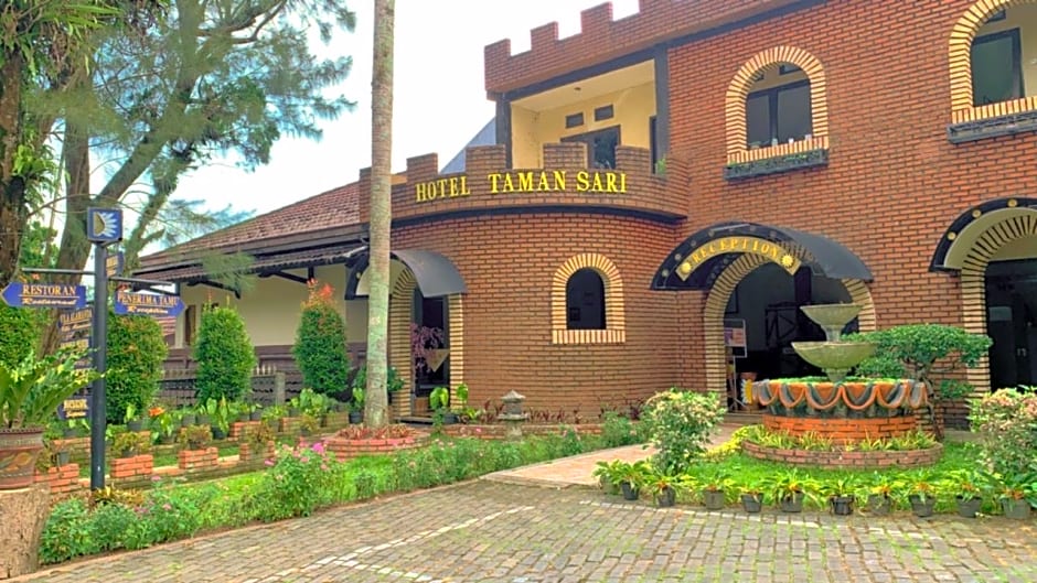 TAMAN SARI HOTEL DAN RESORT
