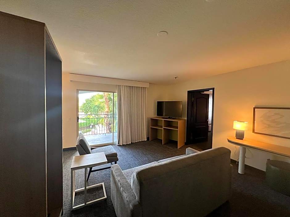 Spark by Hilton Glendale Peoria Phoenix North