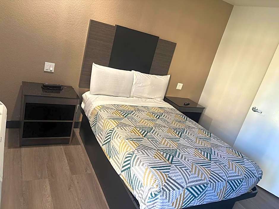 Motel 6-San Bernardino, CA - North