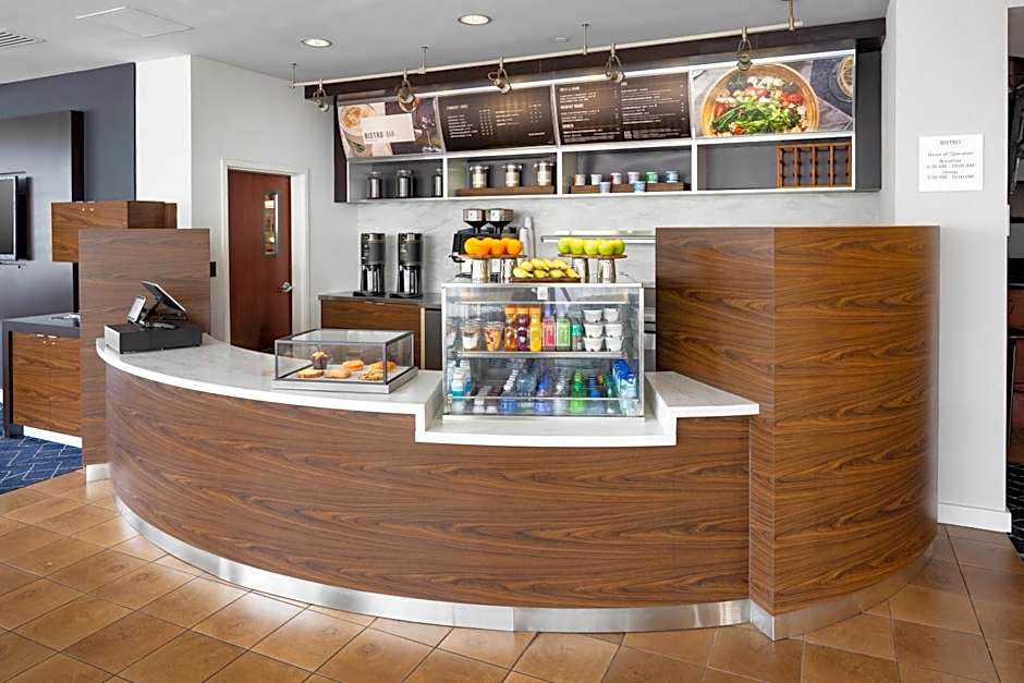 Courtyard by Marriott Shelton