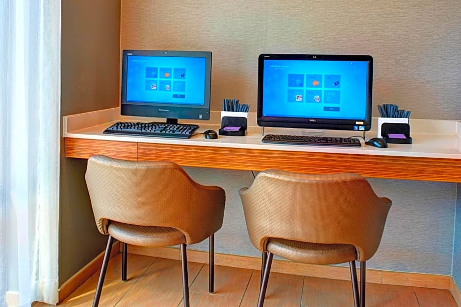 SpringHill Suites St. Louis Brentwood