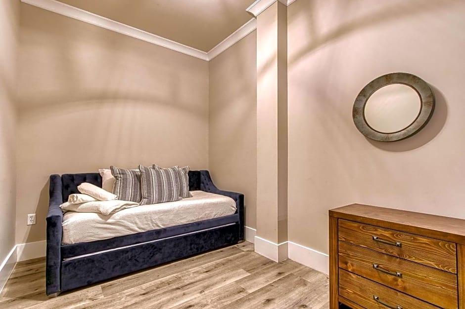 New Hotel Collection Smoky Mountains