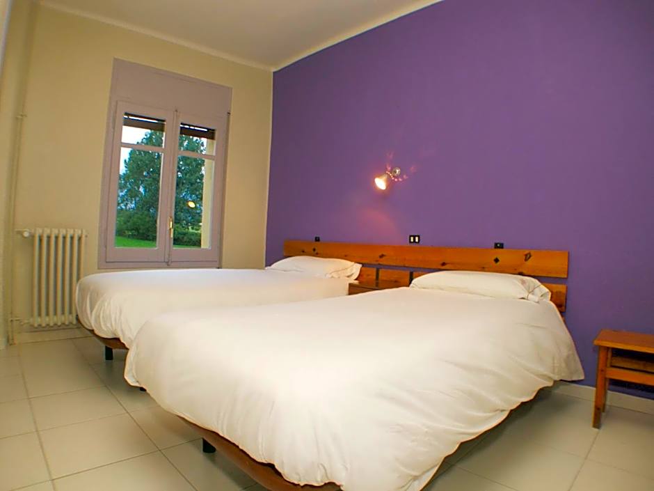 Photo 1 of 5 of Quadruple Room