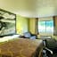 Super 8 by Wyndham Newton