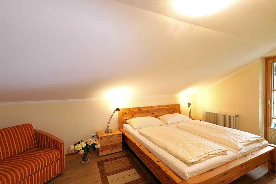 Hotel Garni Dorferwirt am Irrsee