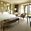 Four Seasons Hotel Baku