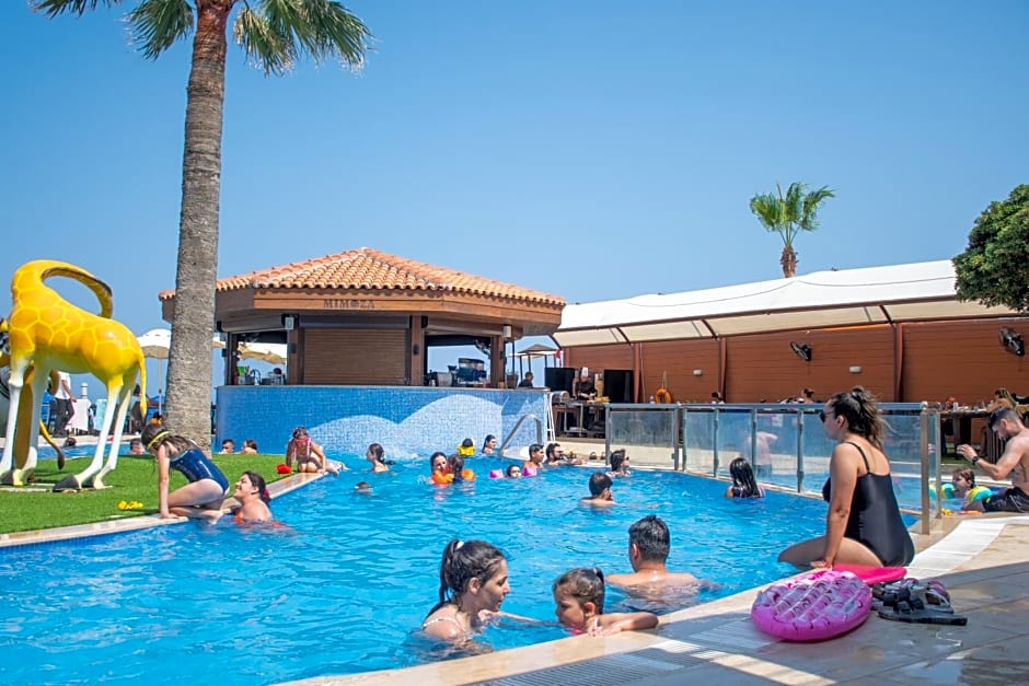 Mimoza Beach Hotel