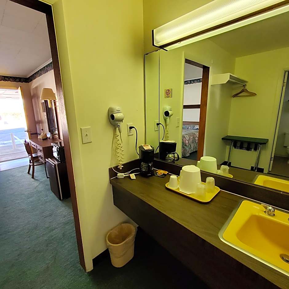 Robin Hood Motel