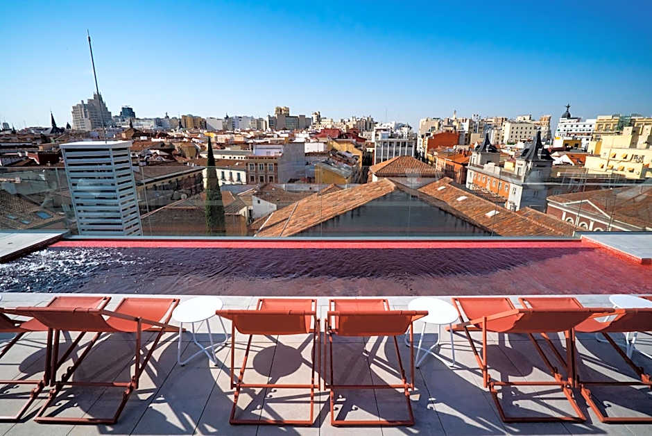 Akeah Hotel Gran Vía