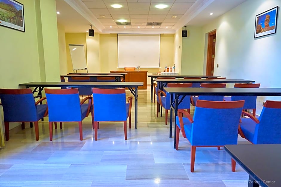 Hotel Zentral Center - Adults only