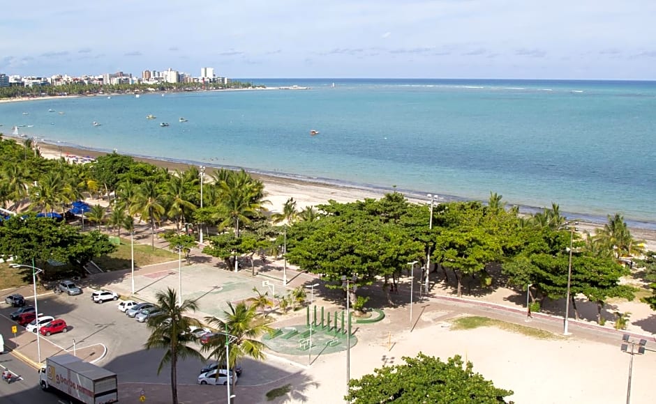 ibis Maceio Pajucara