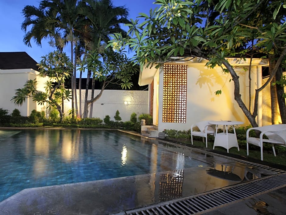 Agung Putra Hotel & Apartments