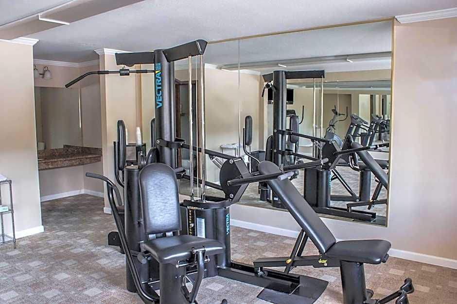 Quality Inn & Suites Fife Seattle