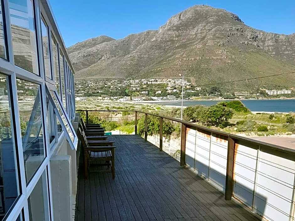 Dune Lodge