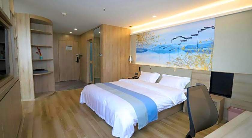 VX Hotel Jiangsu Taizhou Xinghua RT-Mart