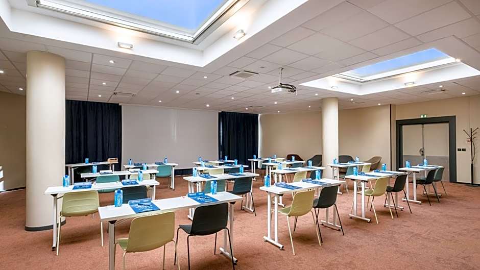 Campanile PRIME - Nice Airport