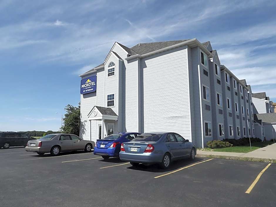 Microtel Inn & Suites By Wyndham Ames